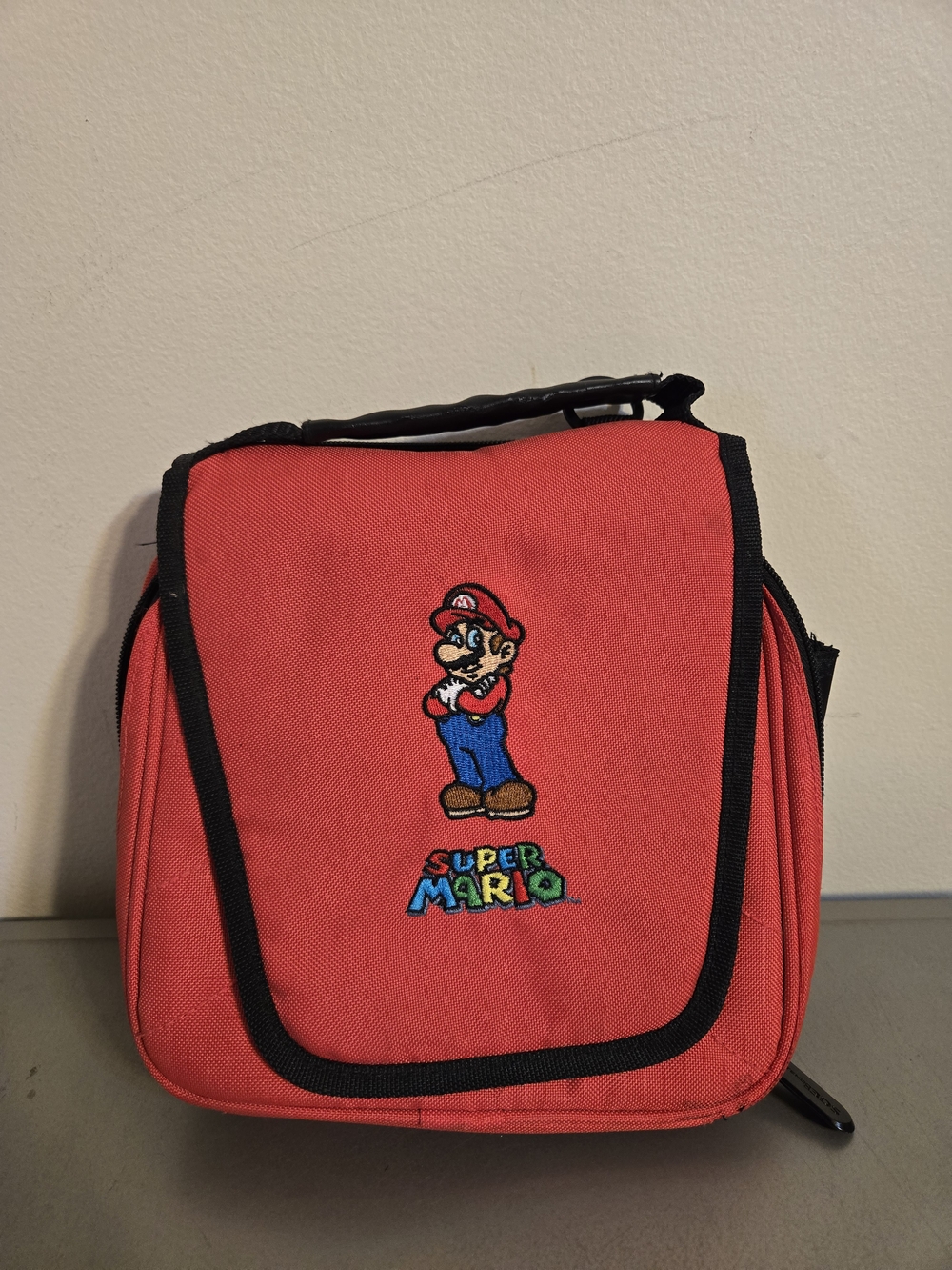 Vintage PowerA Nintendo DS / 3DS Carrying Case - Super Mario Edition (Red/Black)